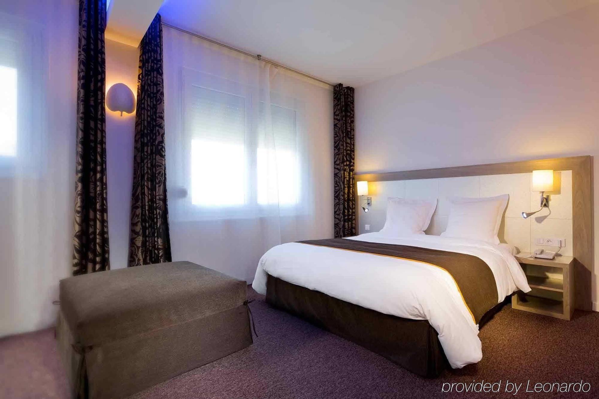 Mercure Calais Centre Екстериор снимка